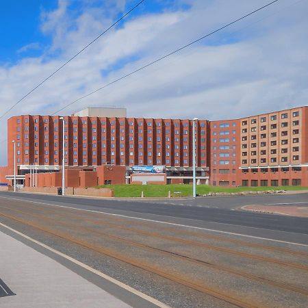 Grand Hotel Blackpool Eksteriør billede The hotel in 2017